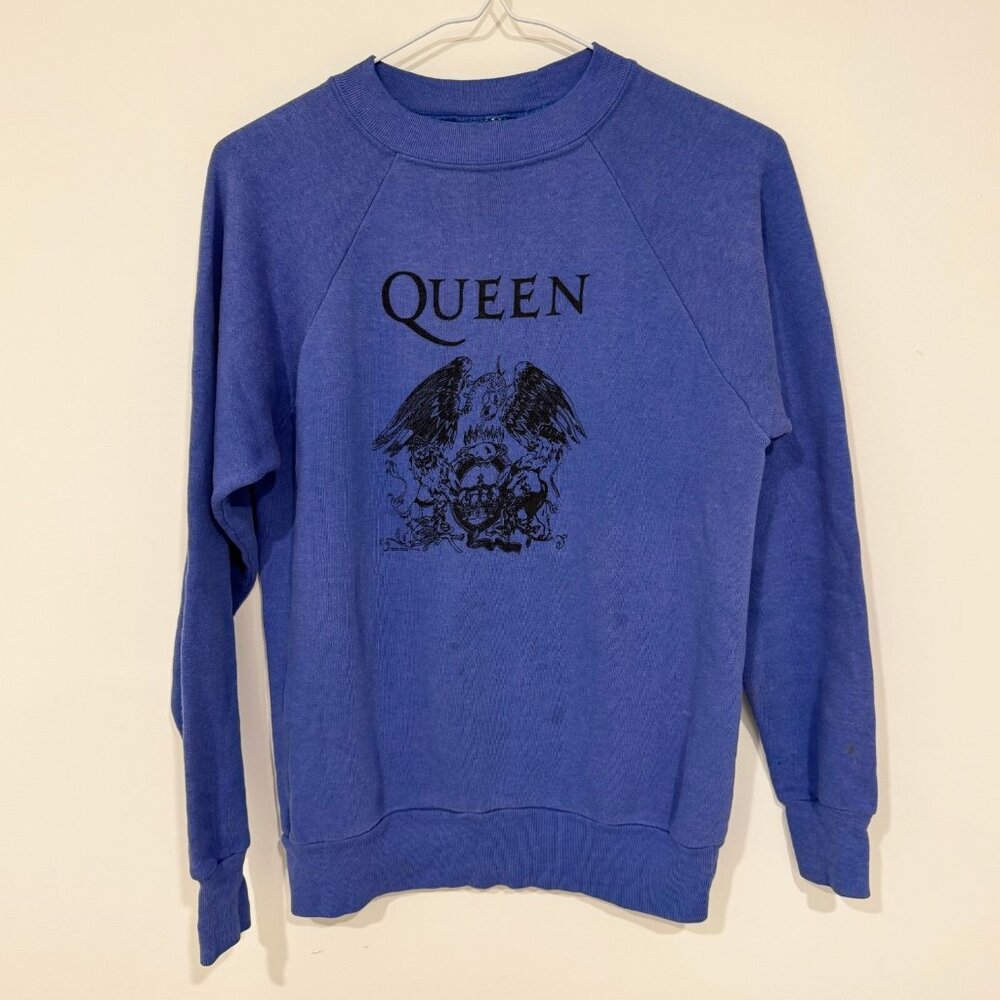 Vintage 1980s QUEEN Pullover Sweatshirt Size M Blue Made in USA